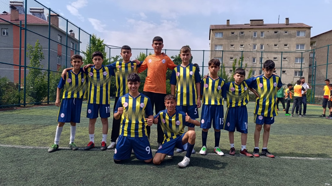 2. Beşminare Spor Etkinlikleri Futbol Şampiyonasında Şampiyon Olan Takımımız